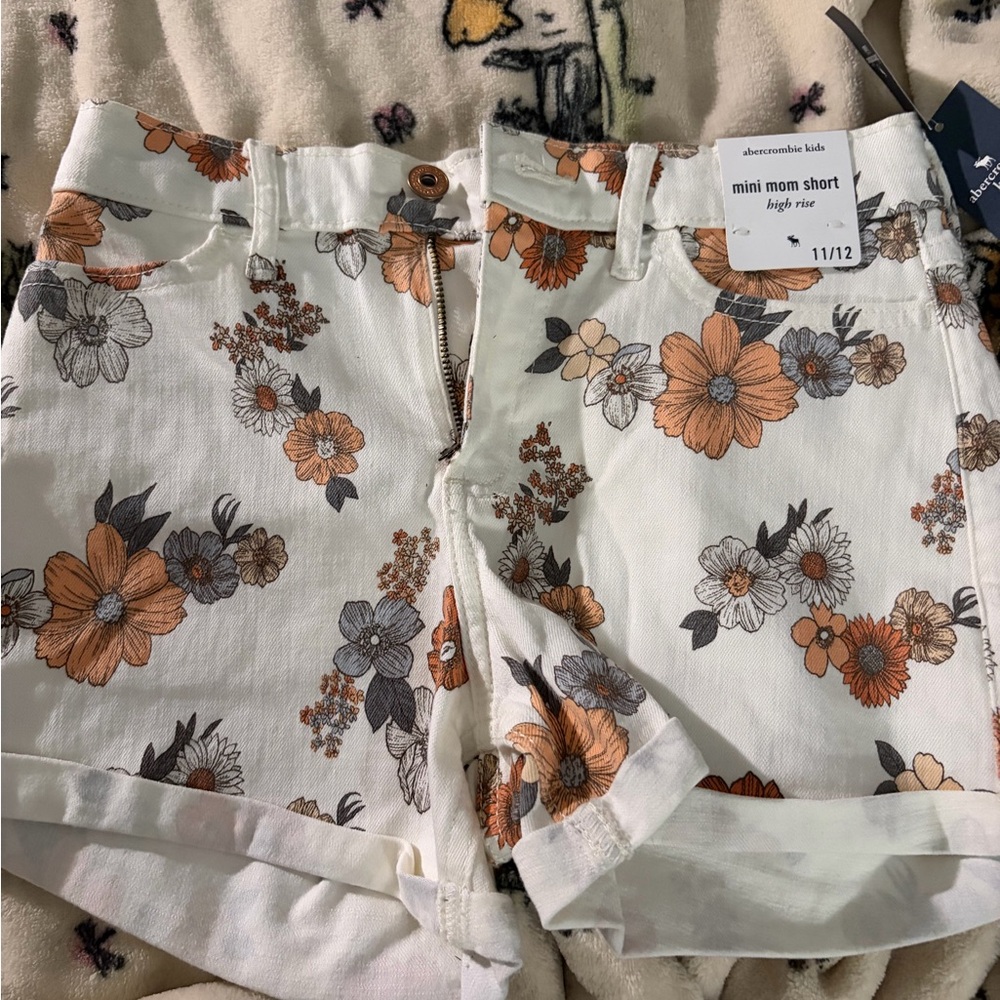 Abercrombie Kids Floral High Rise Shorts